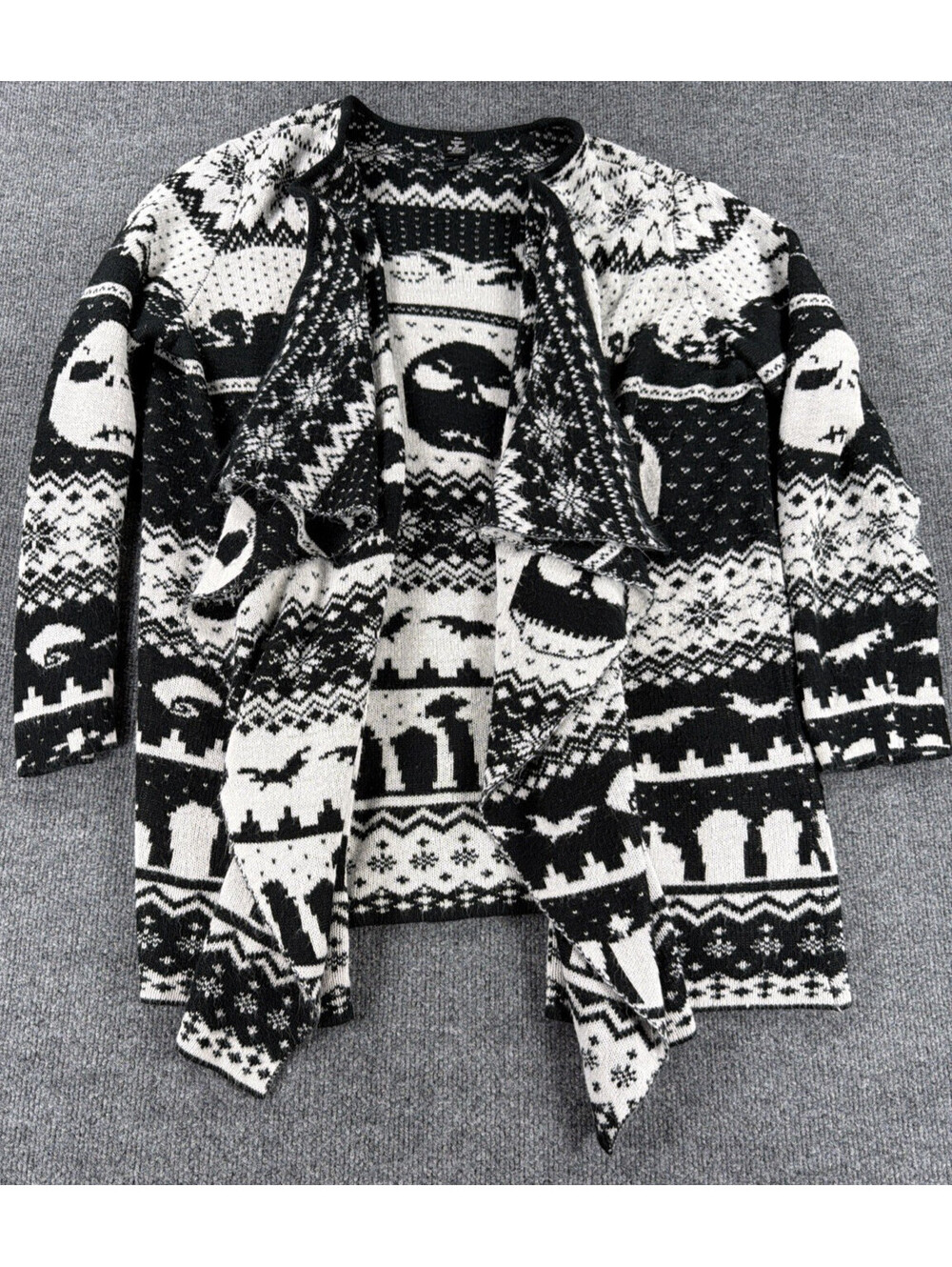 Disney Nightmare Before Christmas Oversized Cardigan Jack Skellington-Women's XL